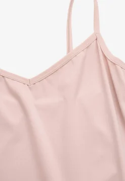Alusmekko muotoilueffektillä