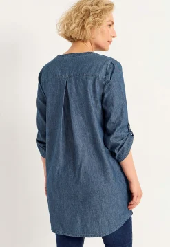 Denimtunika taskuilla