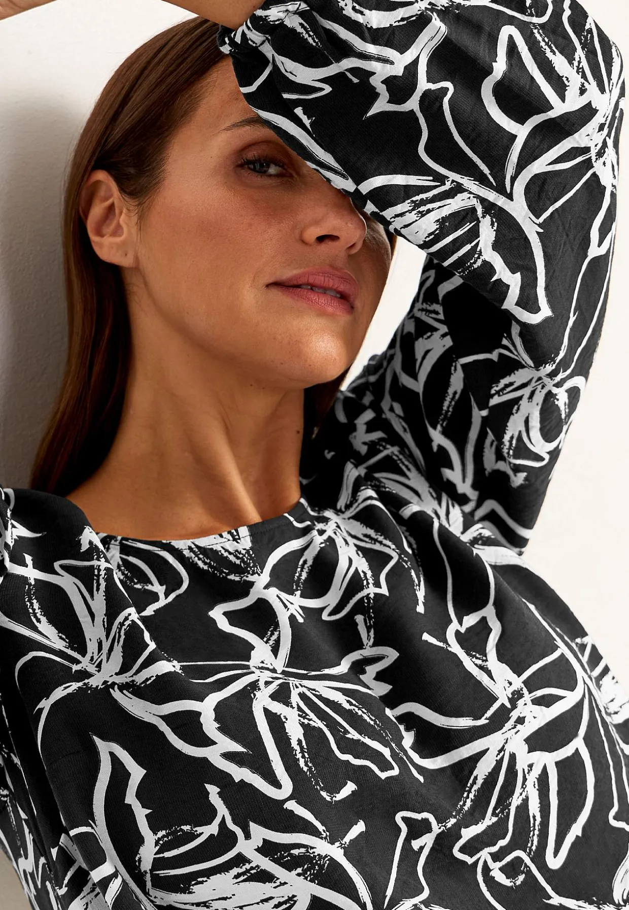 Kudottu, kuvioitu tunikatoppi