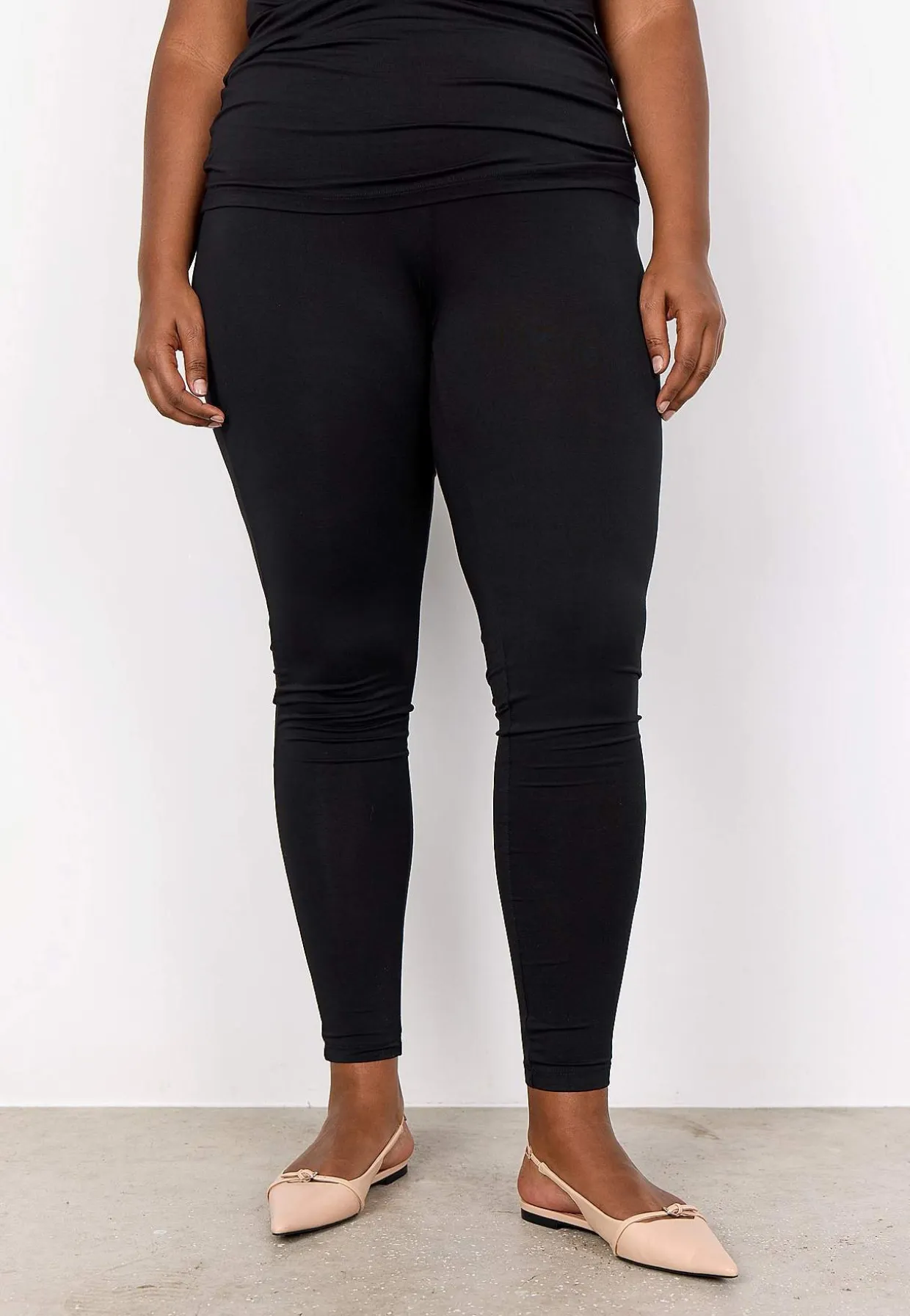 Leggingsit lyocellista