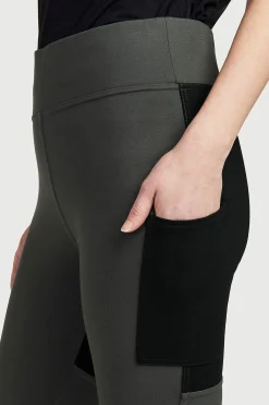 Leggingsit sivutaskuilla