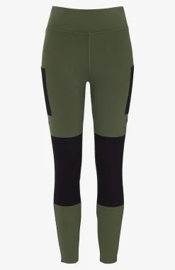 Leggingsit sivutaskuilla