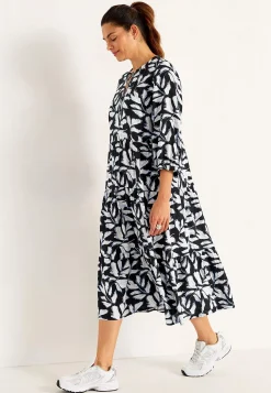 Mekko röyhelöillä