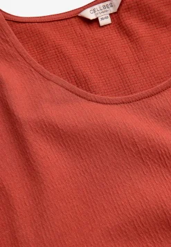 Mekko rypytetystä puuvillajersey-kankaasta