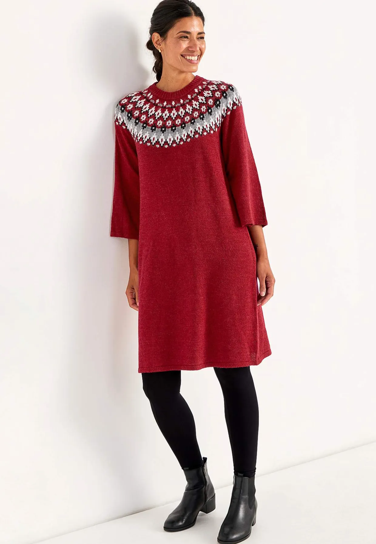 Neulottu, jacquard-kuvioinen mekko