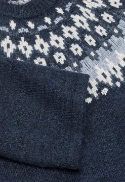 Neulottu, jacquard-kuvioinen mekko