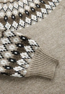 Neulottu, jacquard-kuvioinen pusero