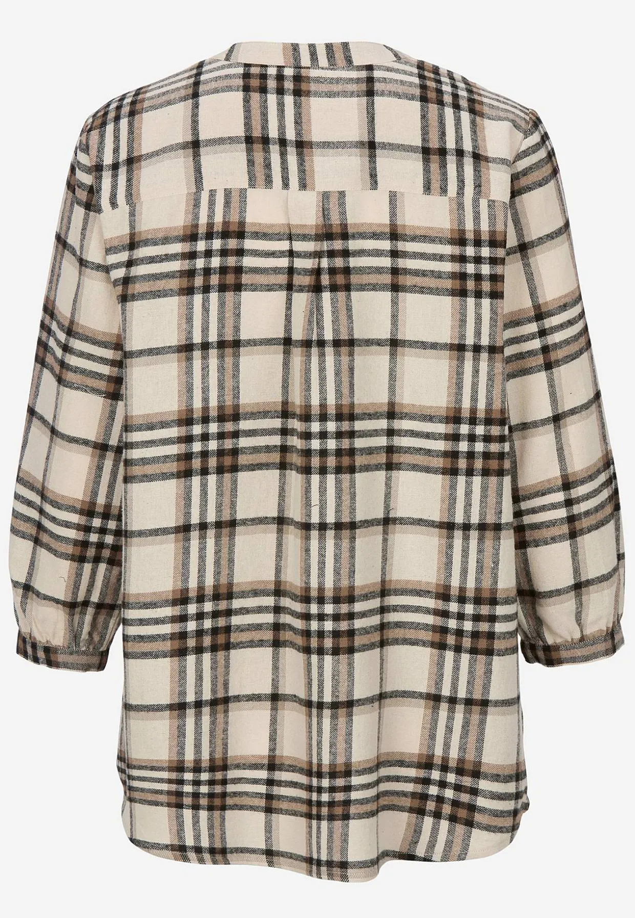 Pusero flanellista rintataskulla