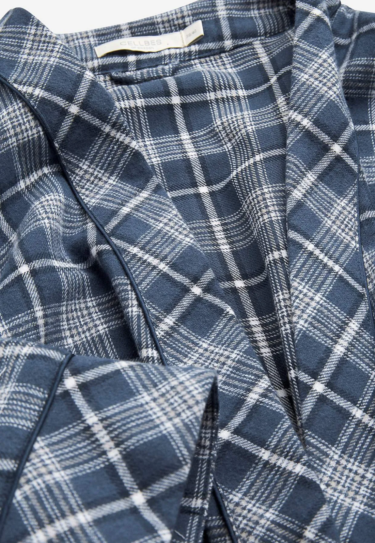 Ruudullinen aamutakki flanellista