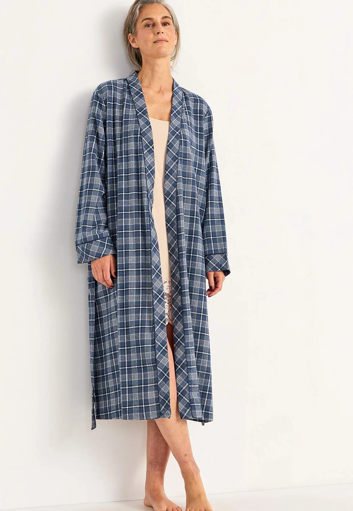 Ruudullinen aamutakki flanellista