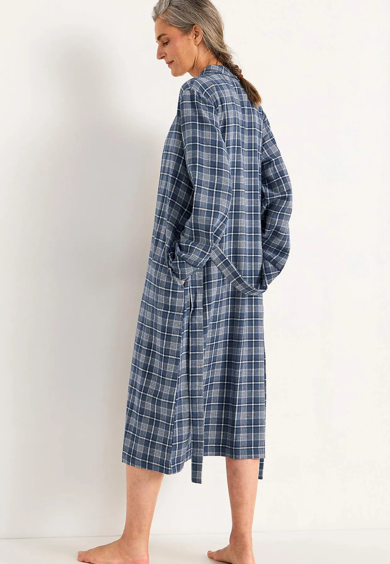 Ruudullinen aamutakki flanellista