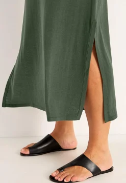 Tiheäsilmukkainen Premium mekko